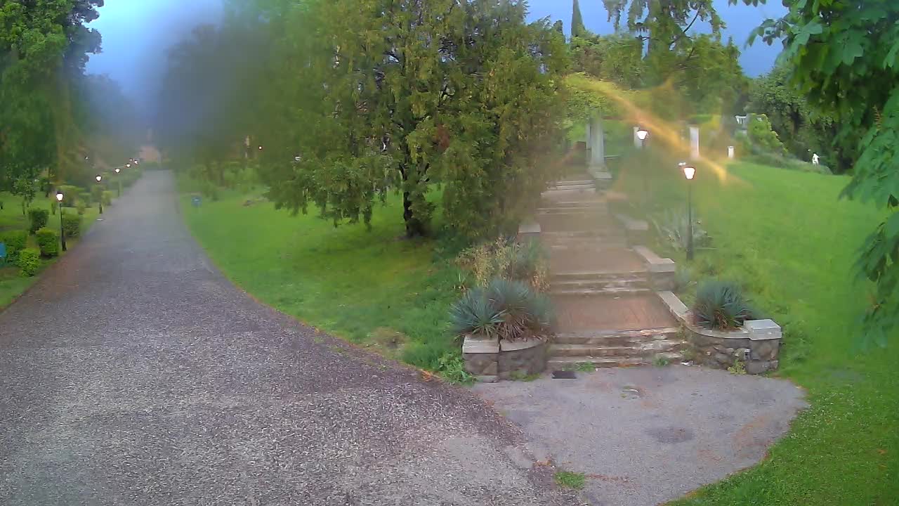 Spletna kamera park Coronini Kronberg – Gorica