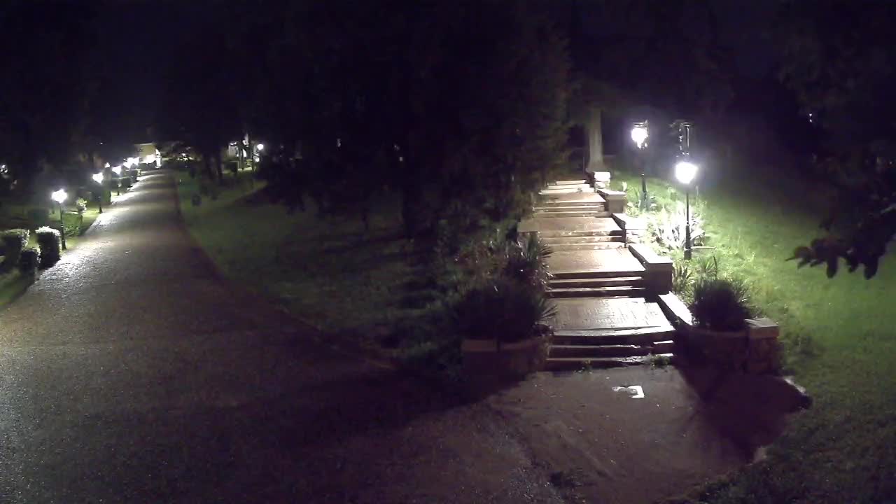 Parco Coronini-Cronberg Live Webcam – Green Oasis