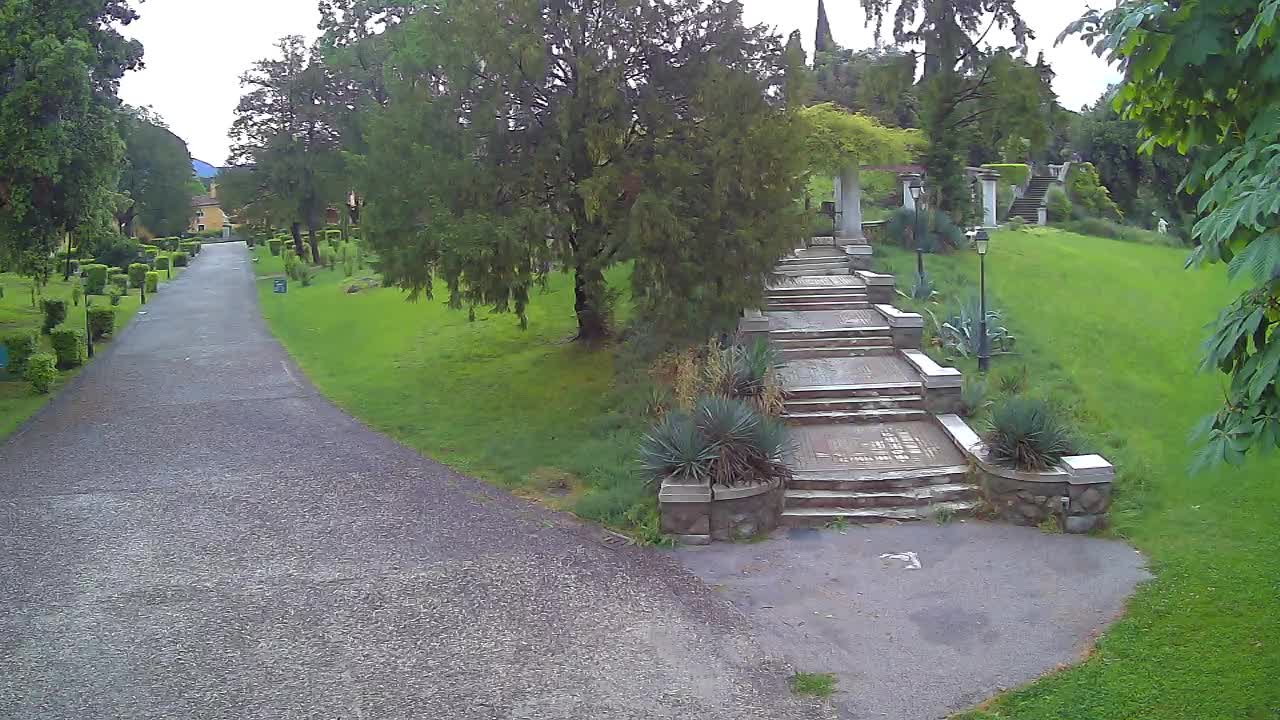 Spletna kamera park Coronini Kronberg – Gorica