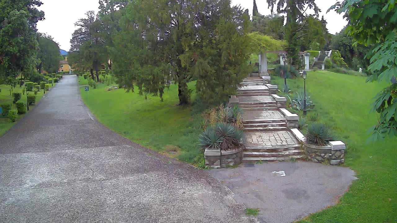 Spletna kamera park Coronini Kronberg – Gorica