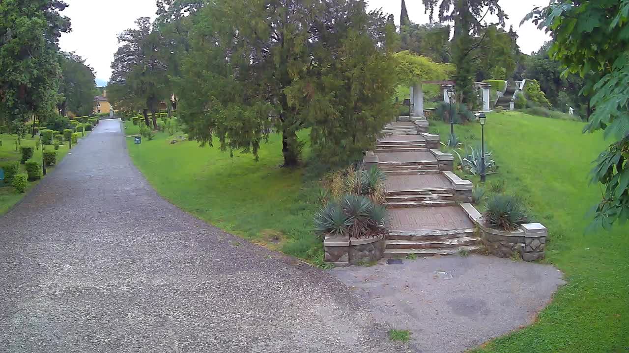 Parco Coronini-Cronberg Live Webcam – Green Oasis
