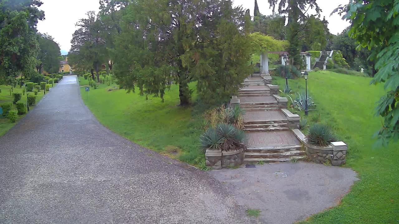 Spletna kamera park Coronini Kronberg – Gorica