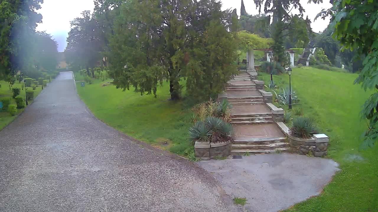 Spletna kamera park Coronini Kronberg – Gorica