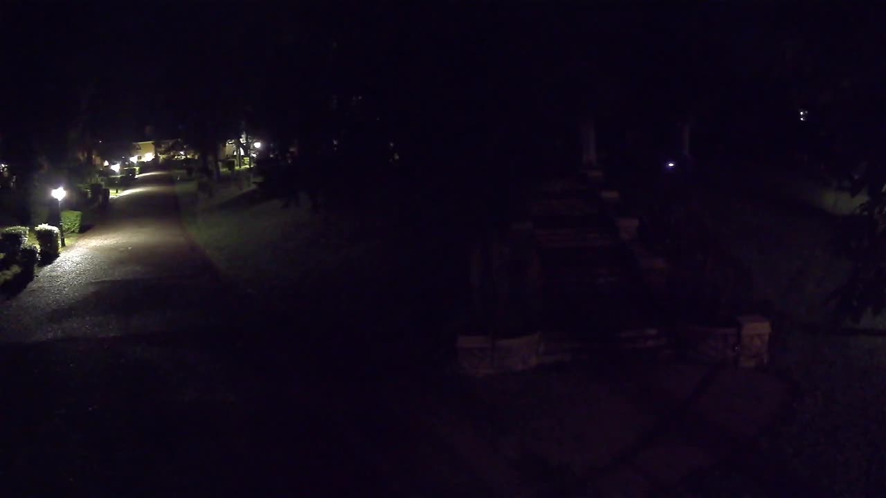 Parco Coronini-Cronberg Live Webcam – Green Oasis