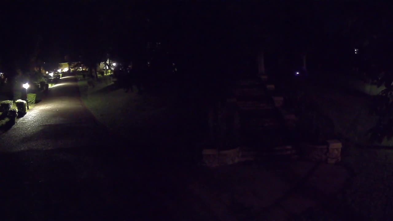 Parco Coronini-Cronberg Live Webcam – Green Oasis