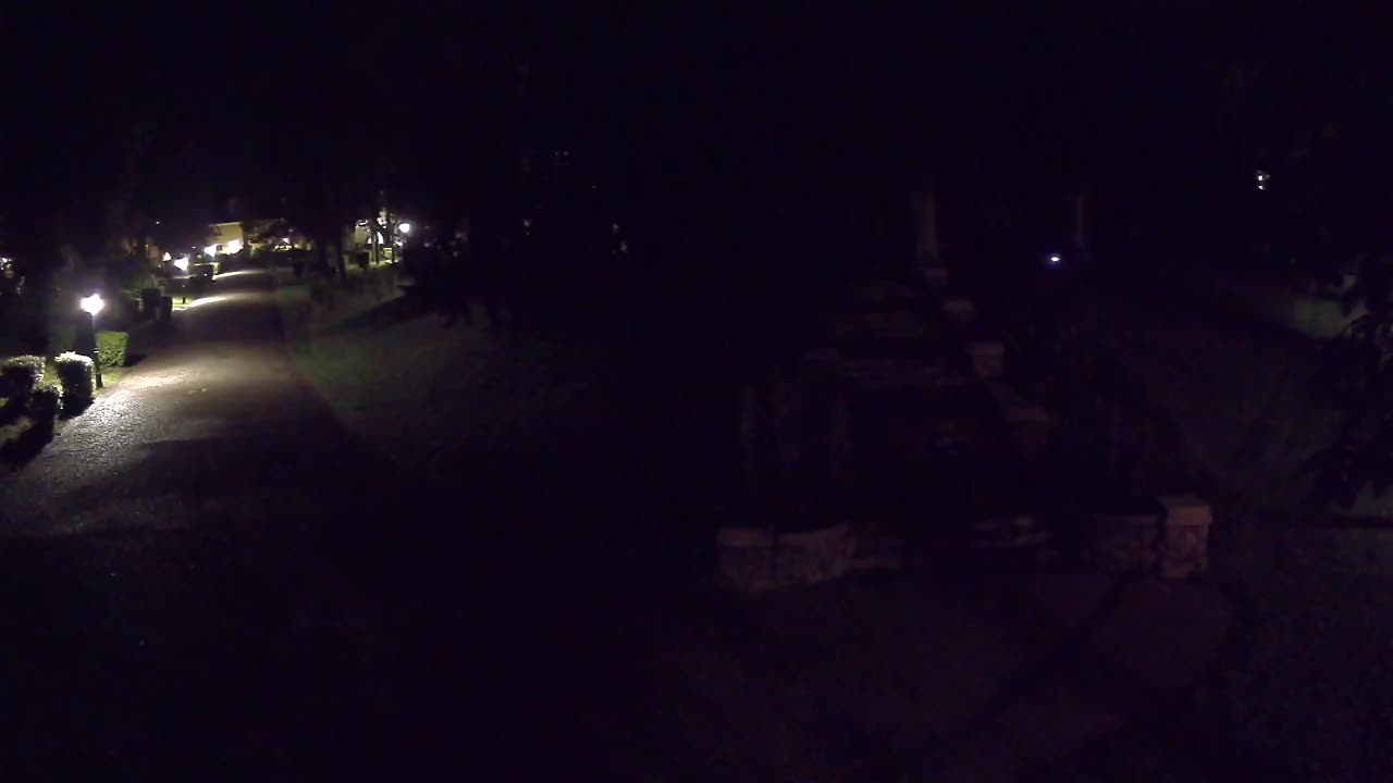 Parco Coronini-Cronberg Live Webcam – Green Oasis