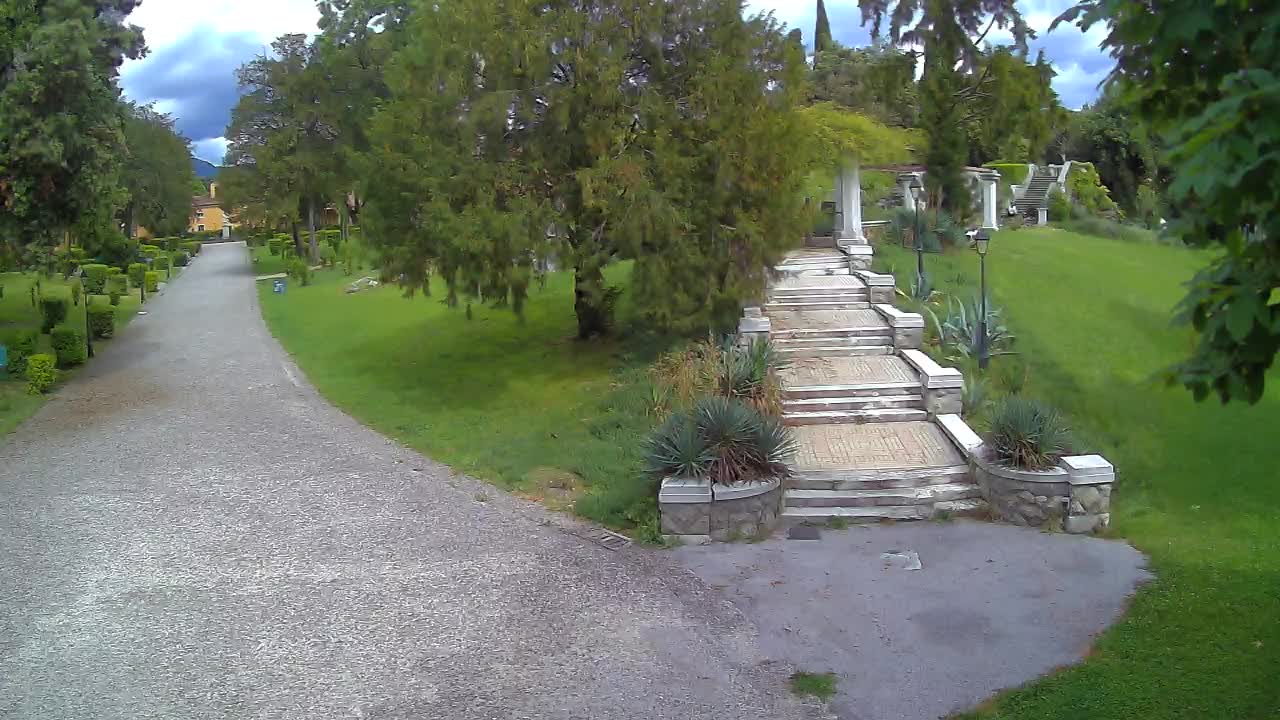 Spletna kamera park Coronini Kronberg – Gorica