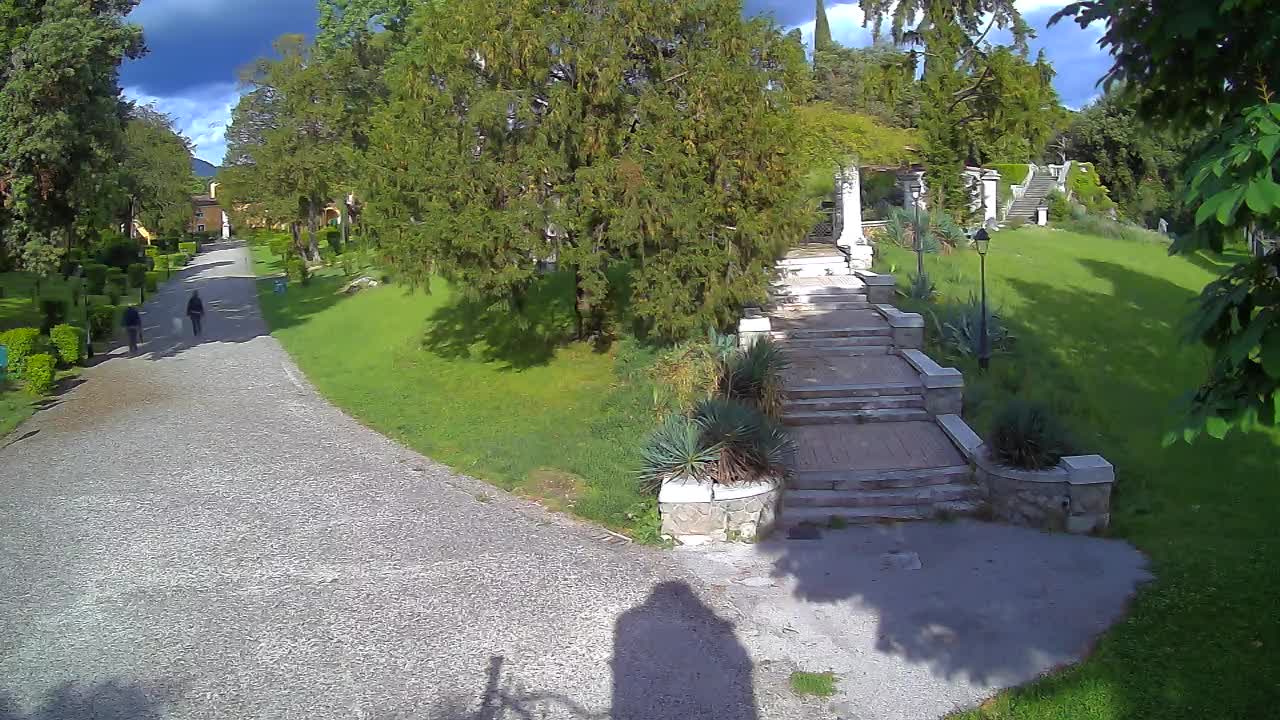 Spletna kamera park Coronini Kronberg – Gorica