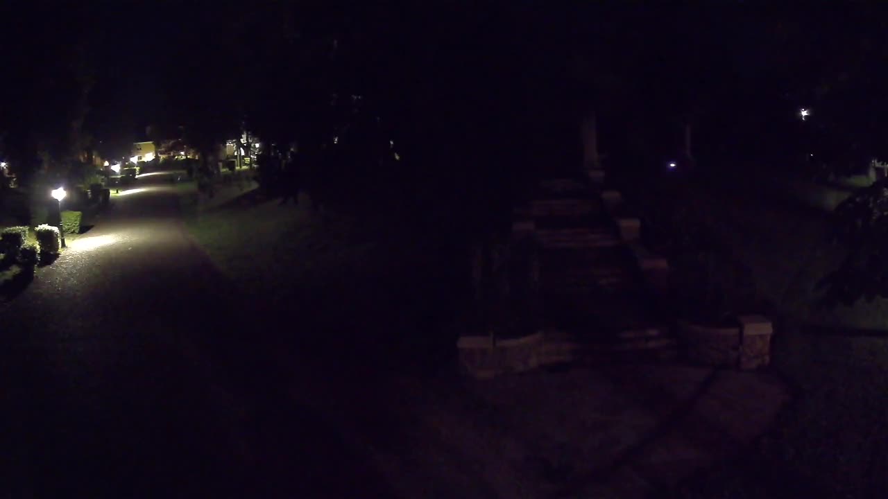 Parco Coronini-Cronberg Live Webcam – Green Oasis