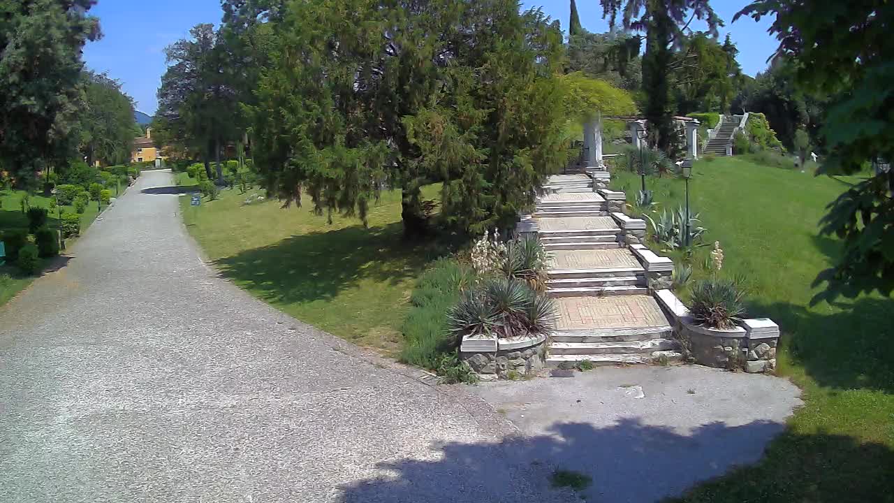 Spletna kamera park Coronini Kronberg – Gorica