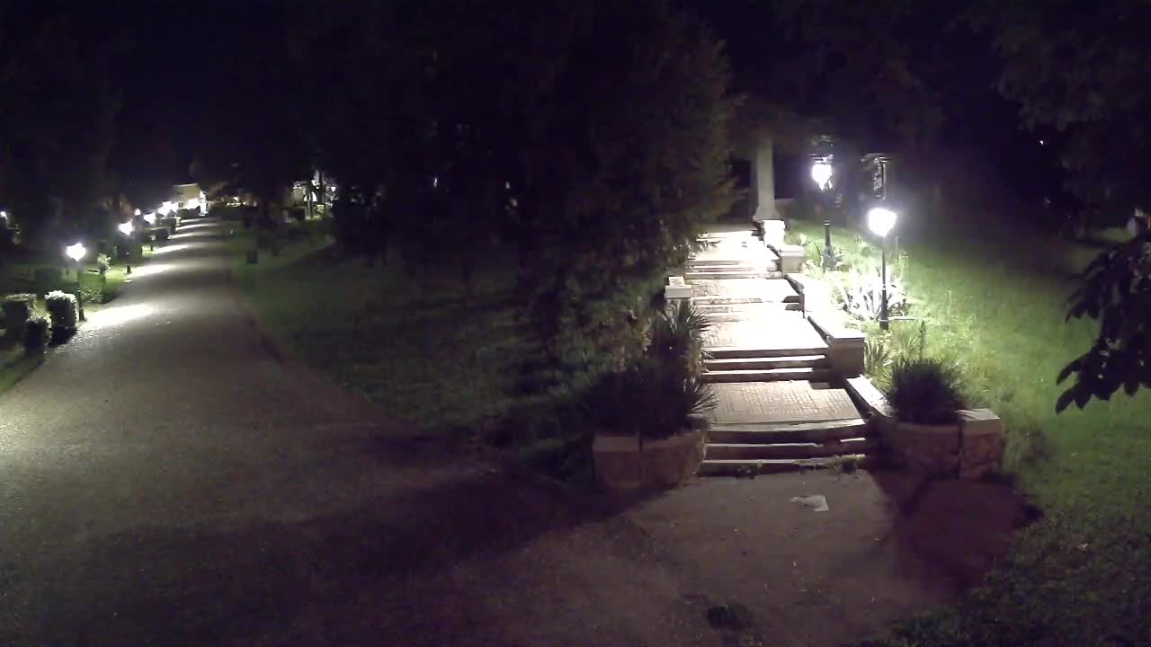 Spletna kamera park Coronini Kronberg – Gorica