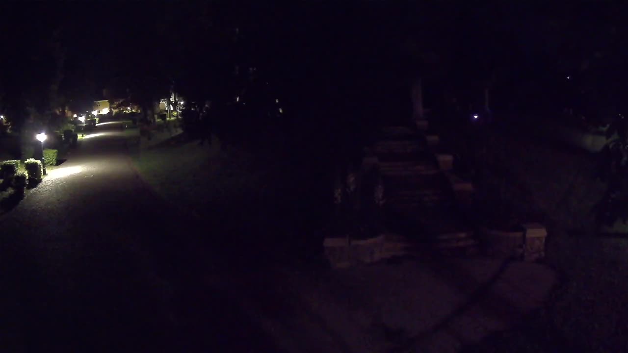 Parco Coronini-Cronberg Live Webcam – Green Oasis