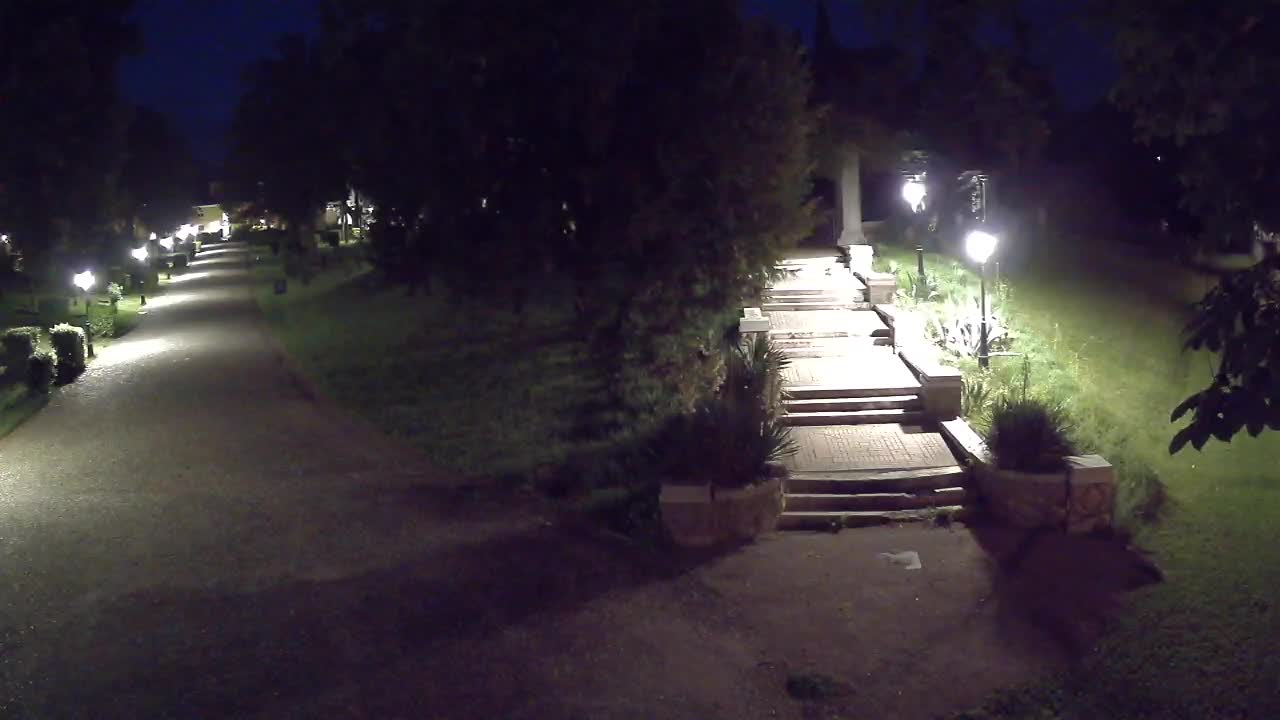 Parco Coronini-Cronberg Live Webcam – Green Oasis