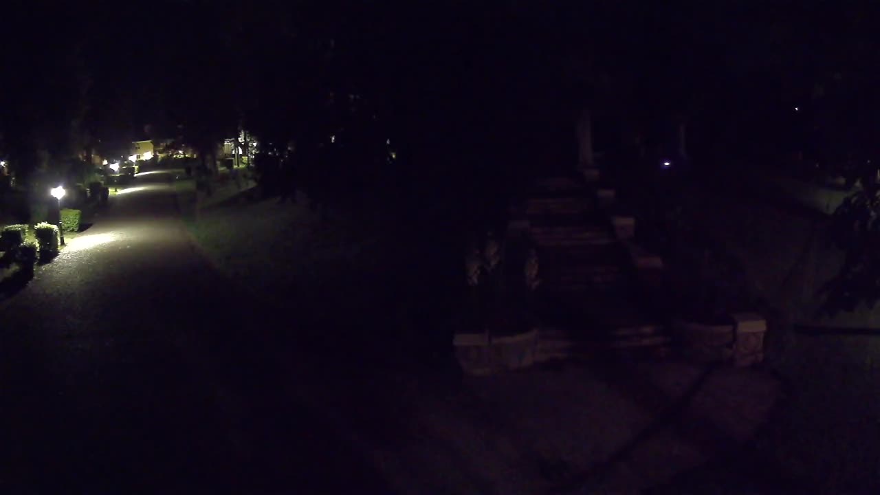 Parco Coronini-Cronberg Live Webcam – Green Oasis
