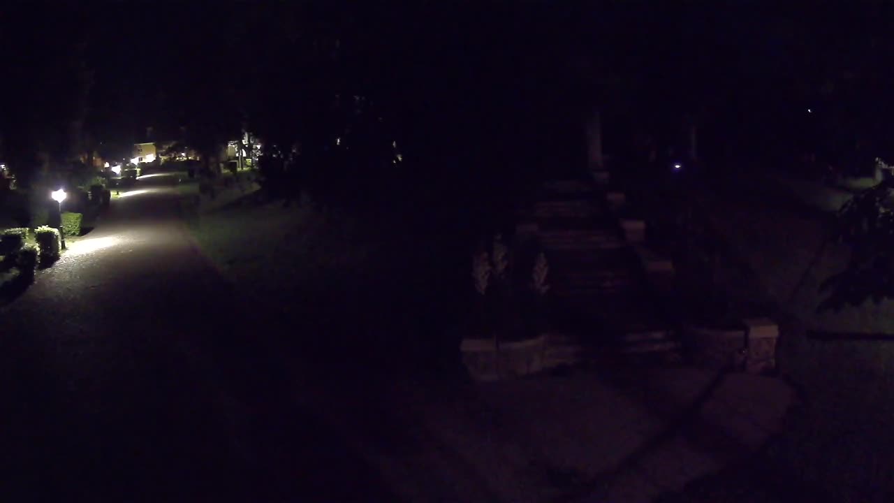 Parco Coronini-Cronberg Live Webcam – Green Oasis