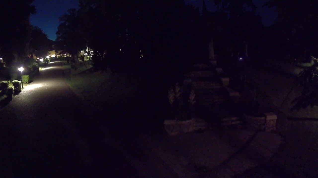 Spletna kamera park Coronini Kronberg – Gorica