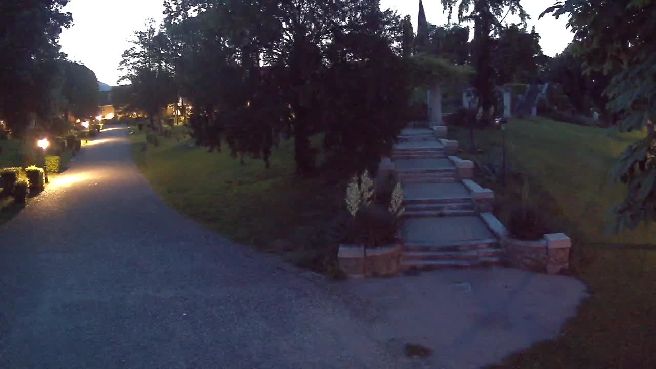 Parco Coronini-Cronberg Live Webcam – Green Oasis