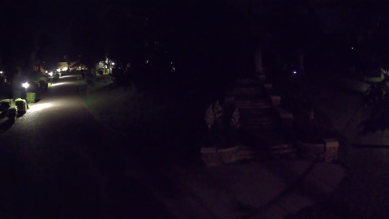 Spletna kamera park Coronini Kronberg – Gorica