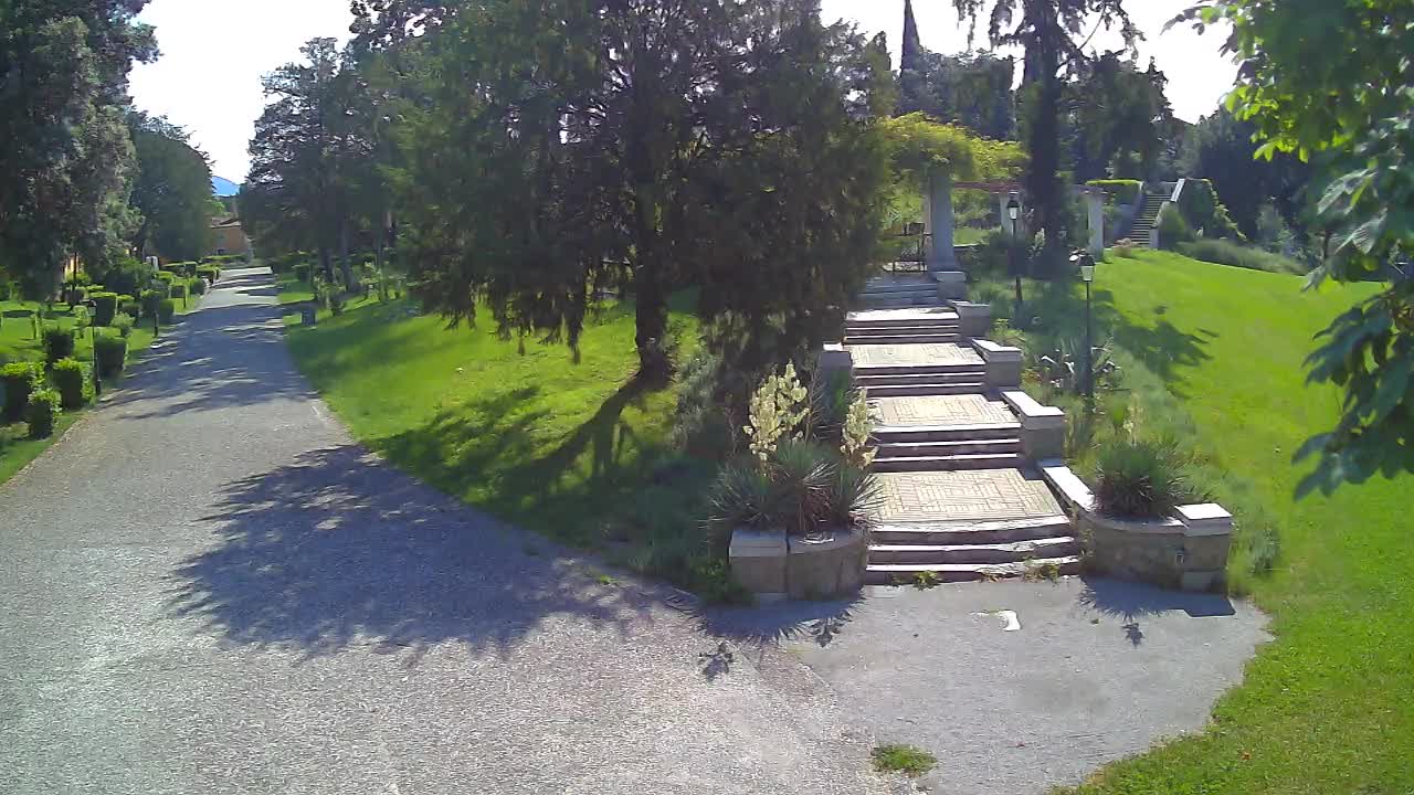 Spletna kamera park Coronini Kronberg – Gorica