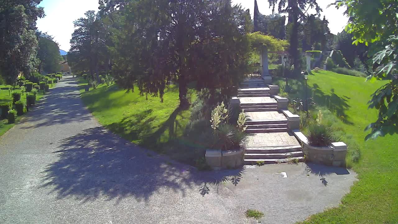 Spletna kamera park Coronini Kronberg – Gorica