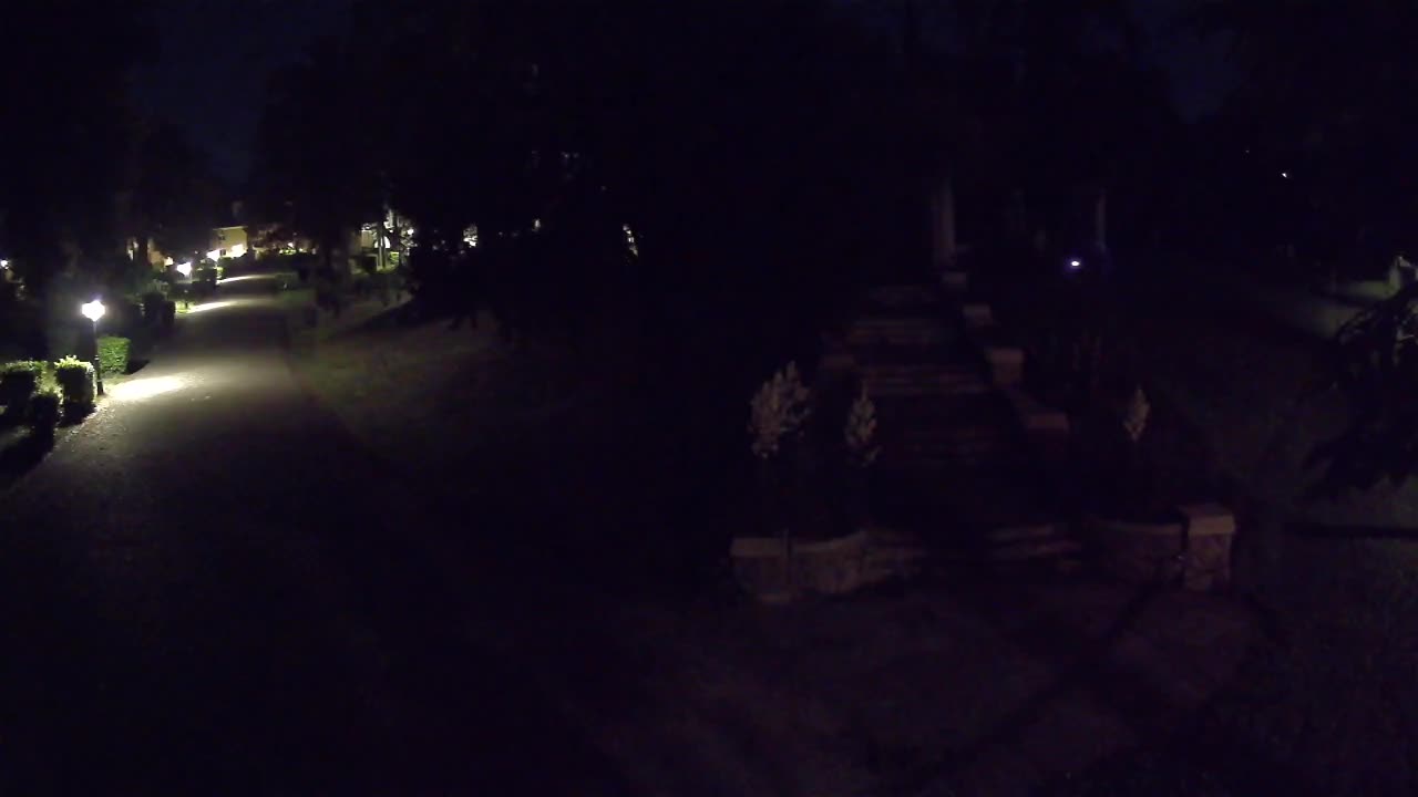 Parco Coronini-Cronberg Live Webcam – Green Oasis