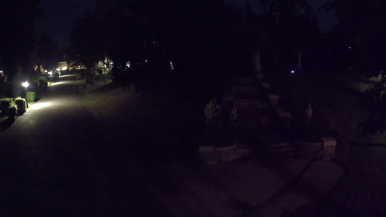 Parco Coronini-Cronberg Live Webcam – Green Oasis
