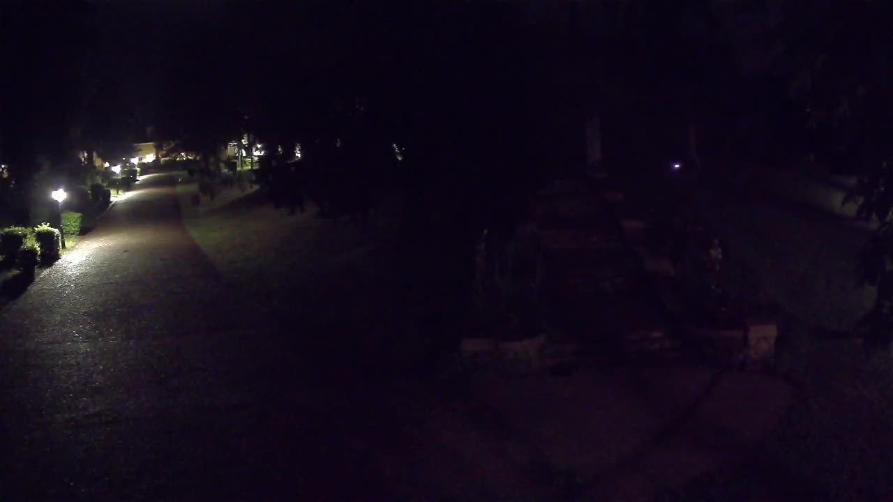 Parco Coronini-Cronberg Live Webcam – Green Oasis