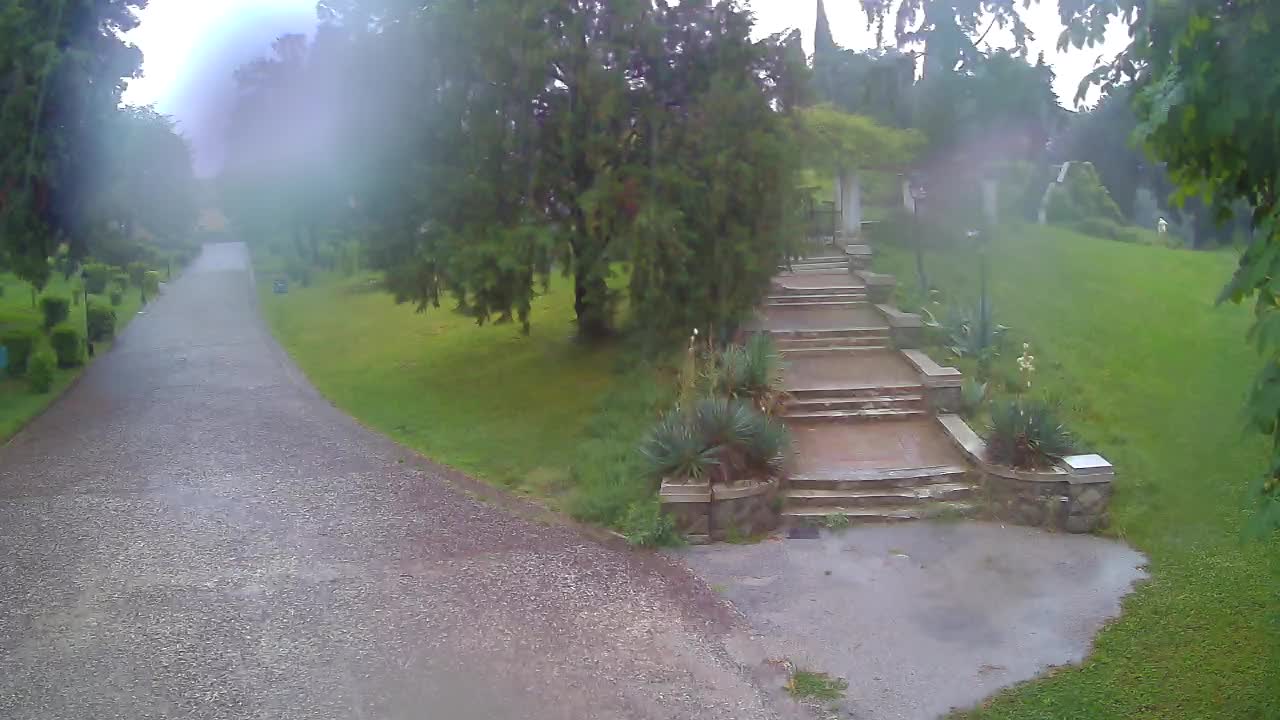 Spletna kamera park Coronini Kronberg – Gorica