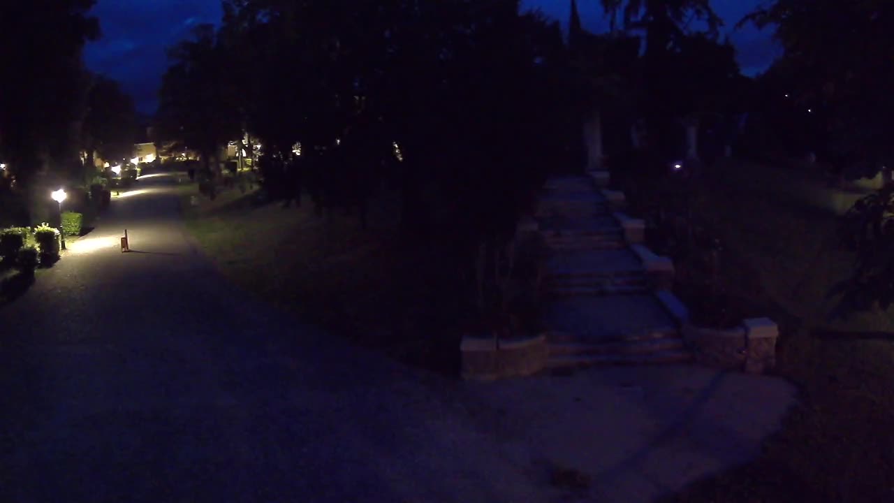 Parco Coronini-Cronberg Live Webcam – Green Oasis