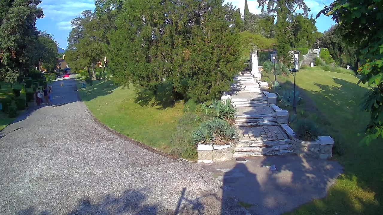 Spletna kamera park Coronini Kronberg – Gorica