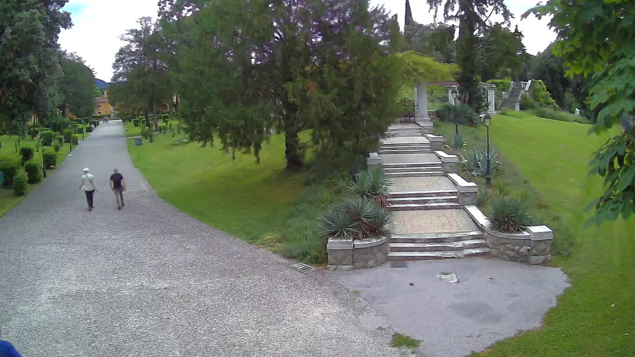 Spletna kamera park Coronini Kronberg – Gorica