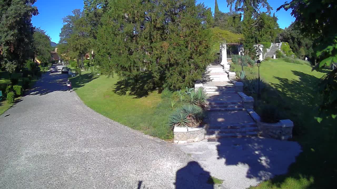 Spletna kamera park Coronini Kronberg – Gorica