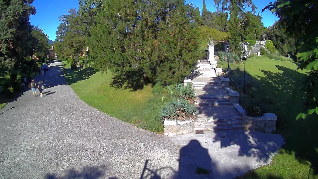 Spletna kamera park Coronini Kronberg – Gorica