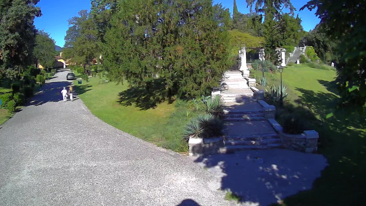 Spletna kamera park Coronini Kronberg – Gorica