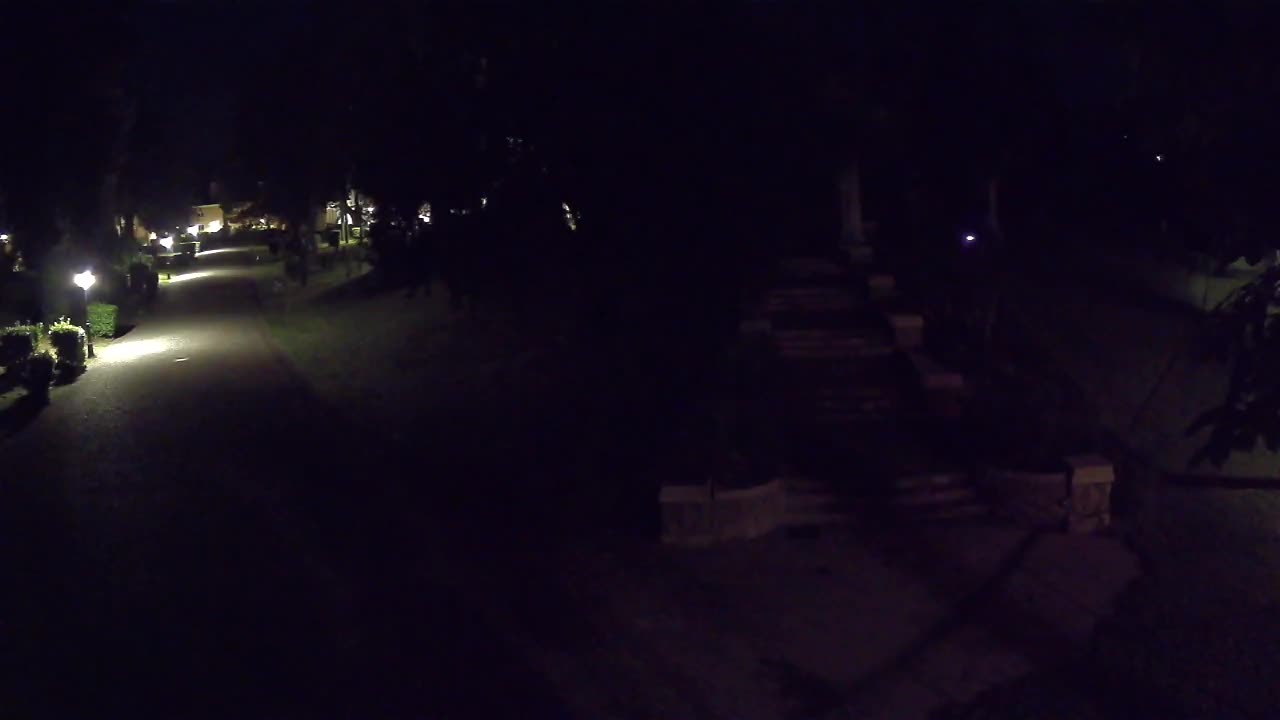 Parco Coronini-Cronberg Live Webcam – Green Oasis