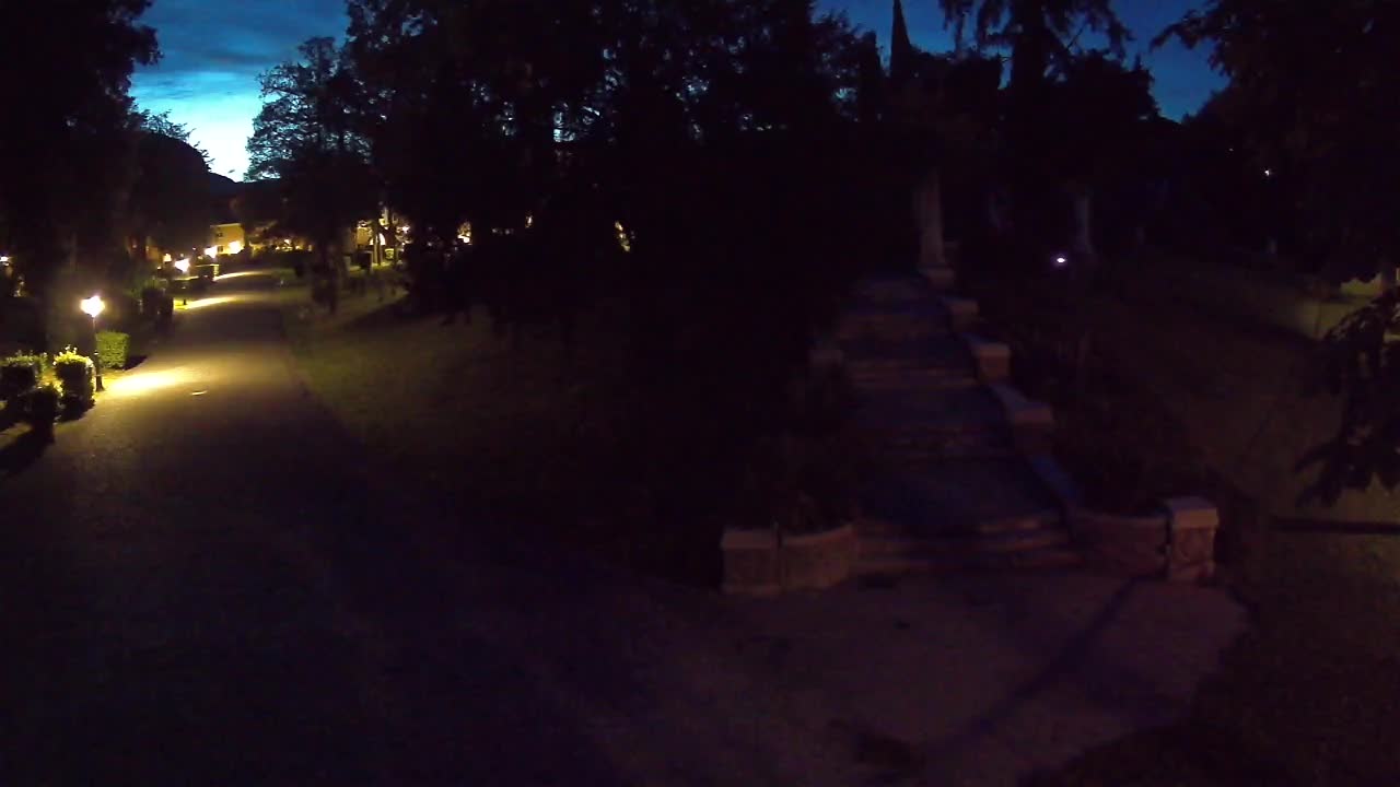 Parco Coronini-Cronberg Live Webcam – Green Oasis