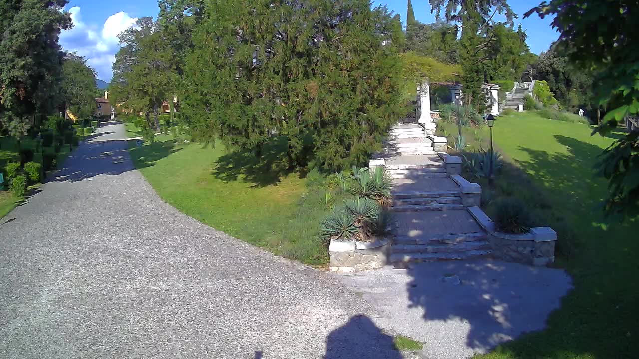Spletna kamera park Coronini Kronberg – Gorica