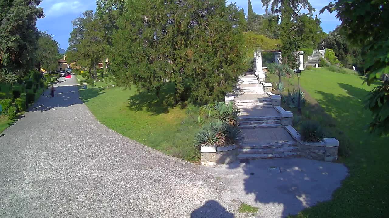 Parco Coronini-Cronberg Live Webcam – Green Oasis