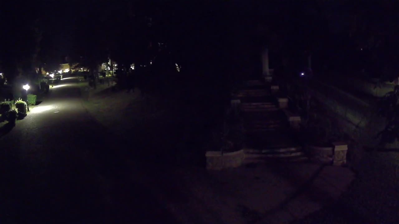 Spletna kamera park Coronini Kronberg – Gorica