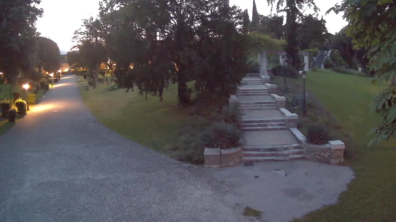 Parco Coronini-Cronberg Live Webcam – Green Oasis