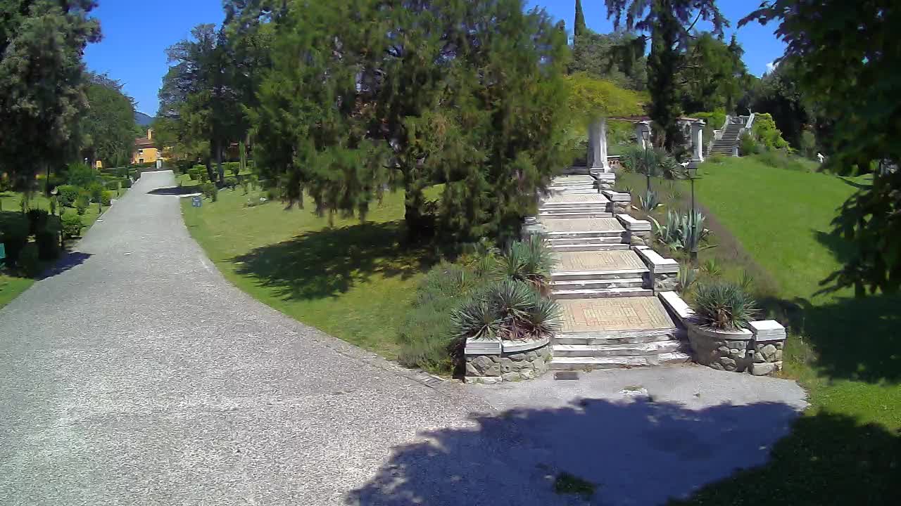 Spletna kamera park Coronini Kronberg – Gorica