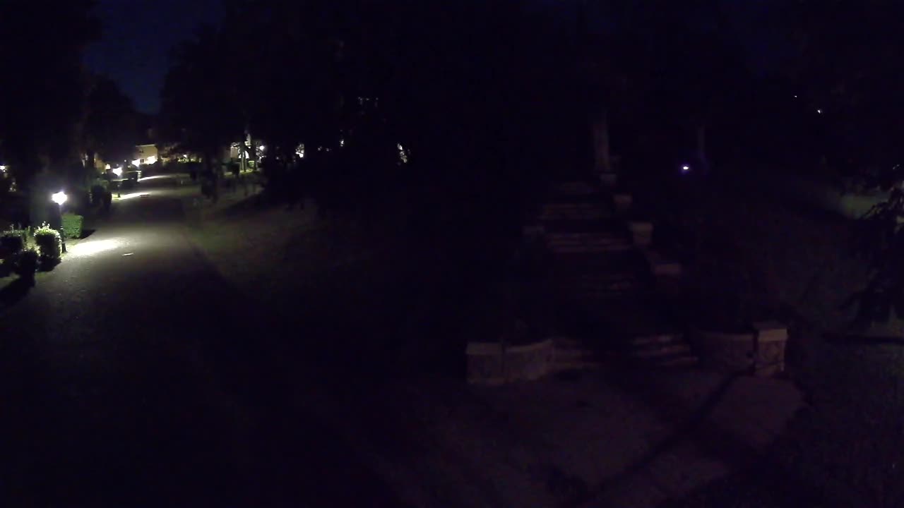 Parco Coronini-Cronberg Live Webcam – Green Oasis