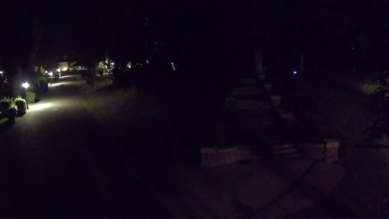 Spletna kamera park Coronini Kronberg – Gorica