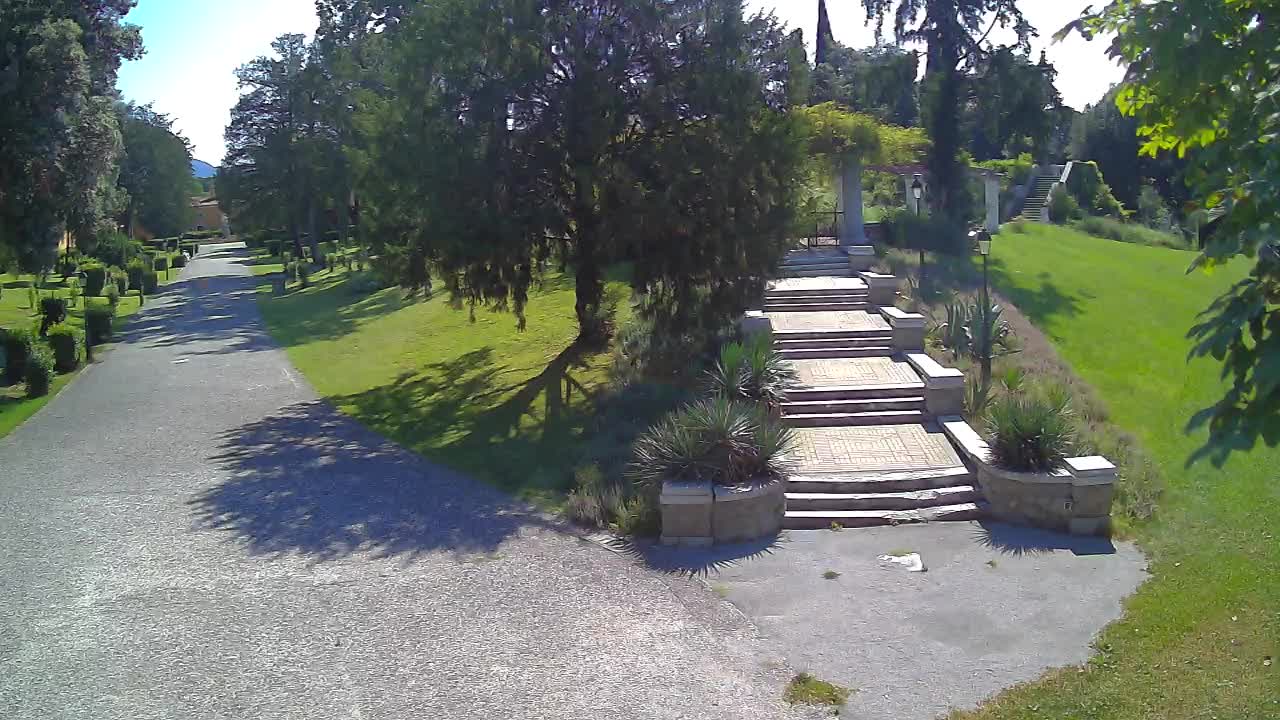 Spletna kamera park Coronini Kronberg – Gorica