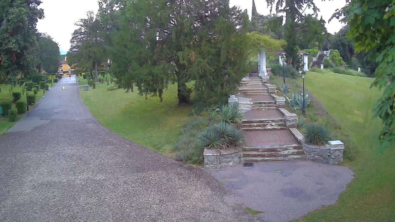 Spletna kamera park Coronini Kronberg – Gorica