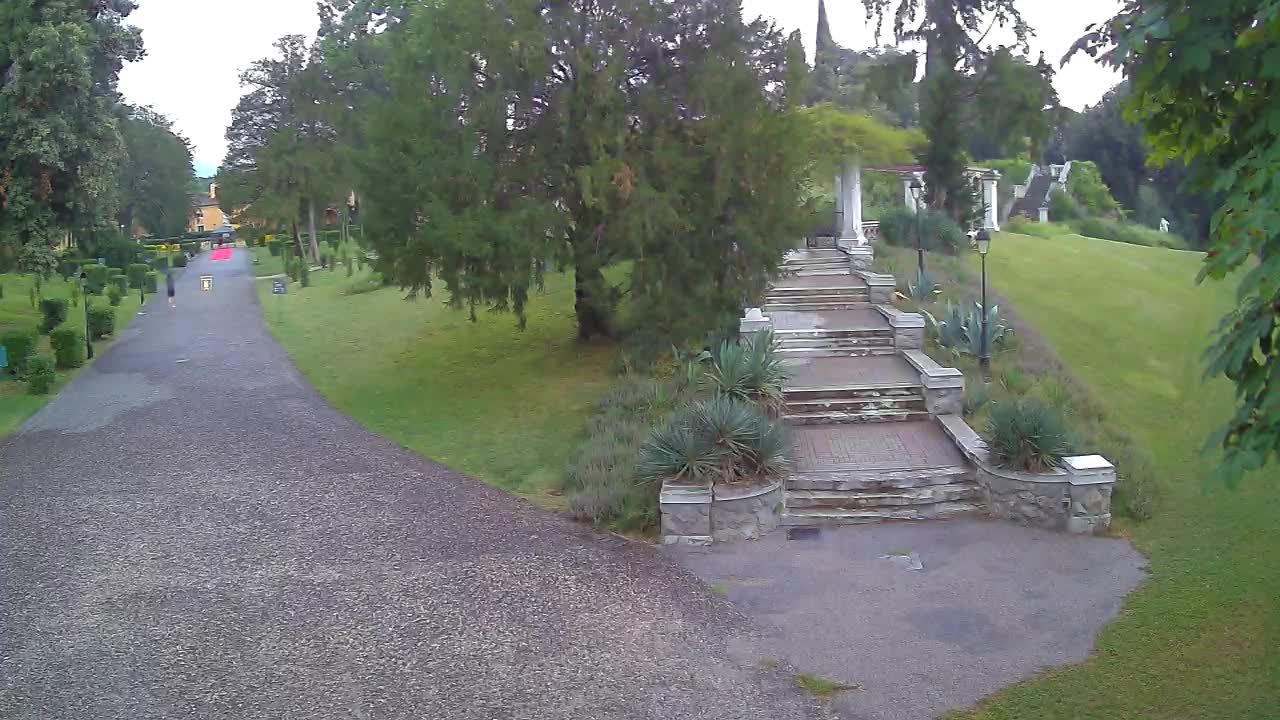 Spletna kamera park Coronini Kronberg – Gorica