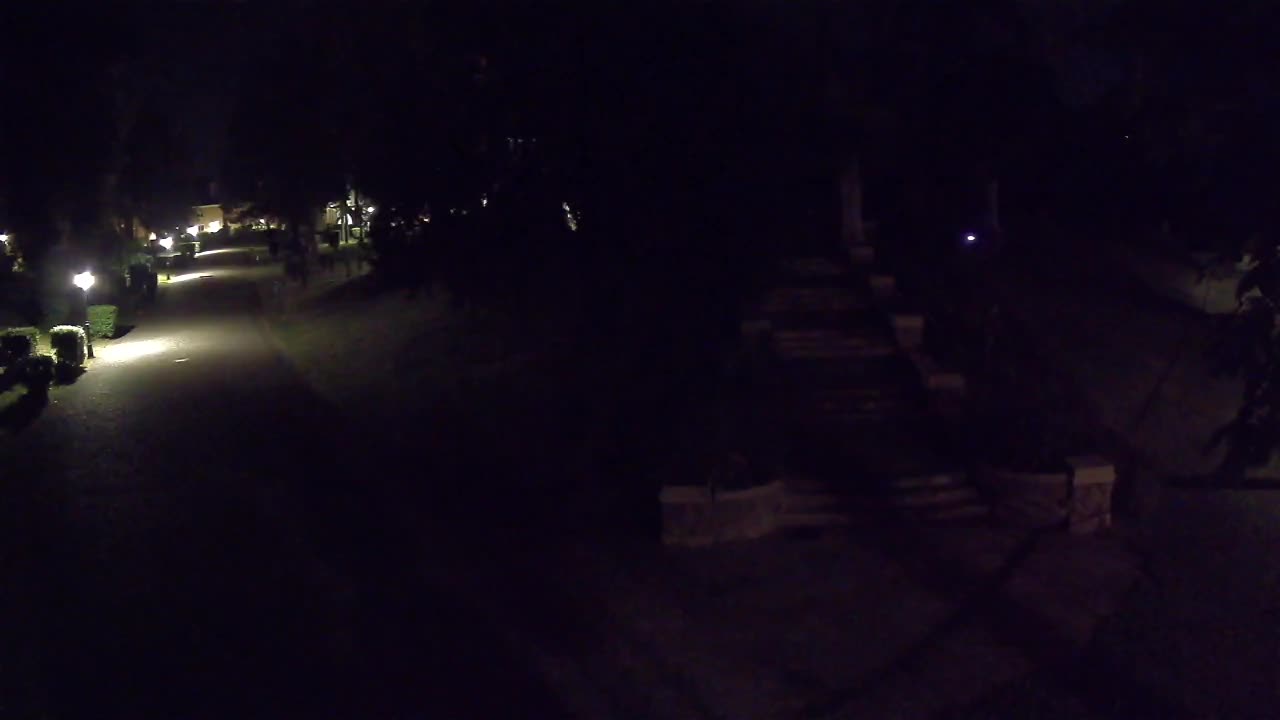 Parco Coronini-Cronberg Live Webcam – Green Oasis