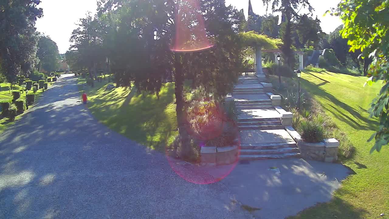 Spletna kamera park Coronini Kronberg – Gorica