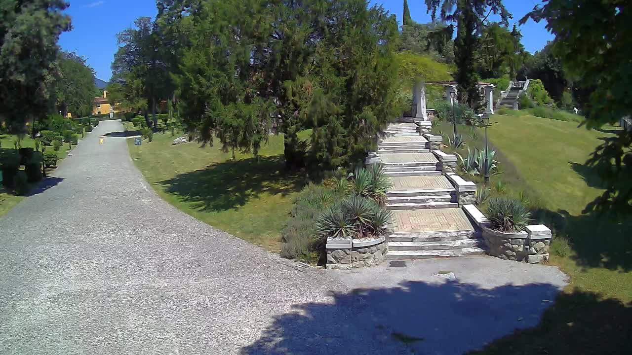 Spletna kamera park Coronini Kronberg – Gorica