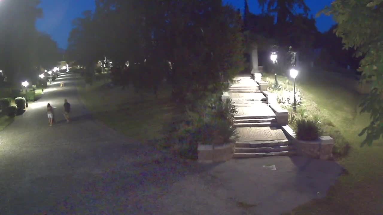 Spletna kamera park Coronini Kronberg – Gorica